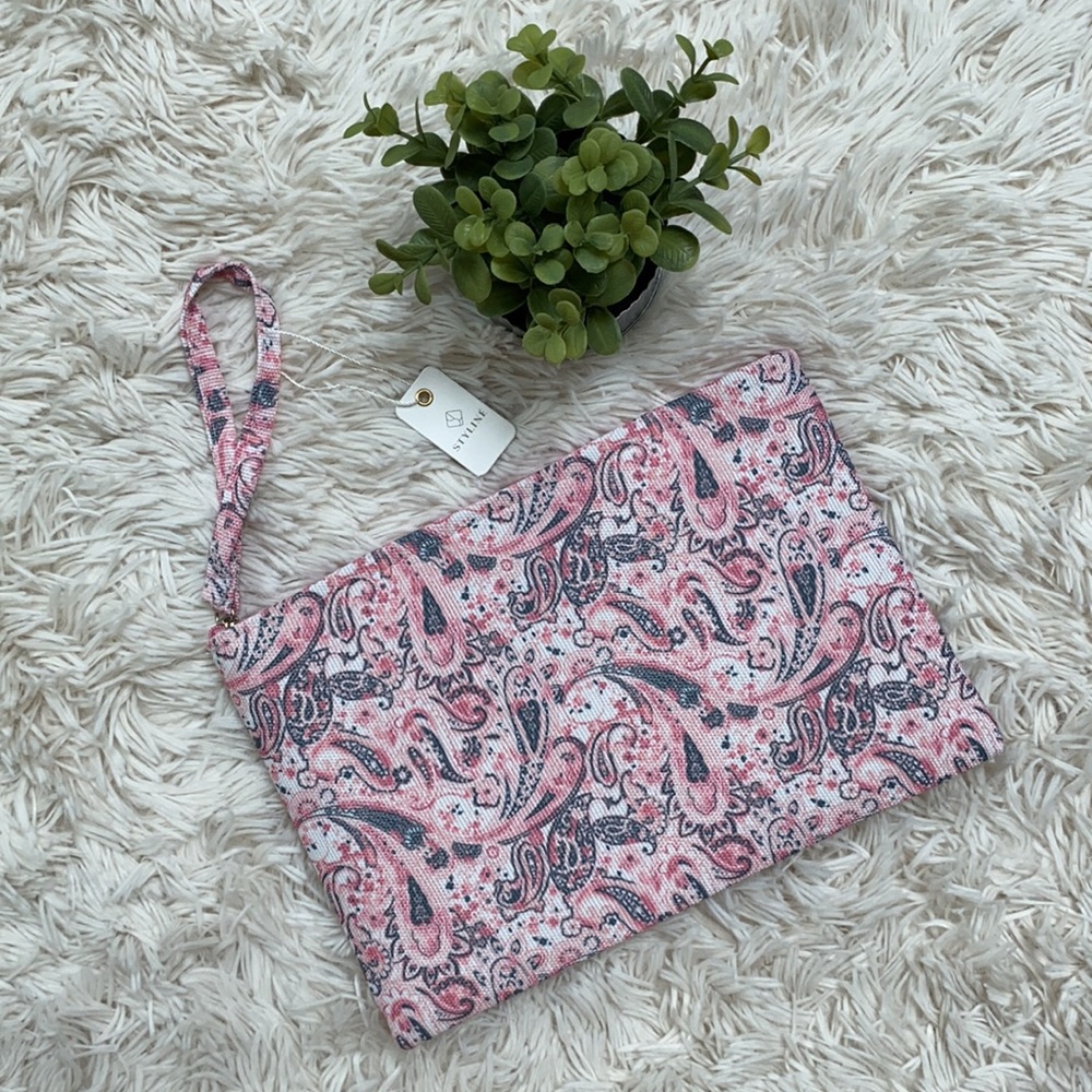 🎉2X HP🎉 Styliné Paisley Clutch Wristlet 💗 Pink & Gray
